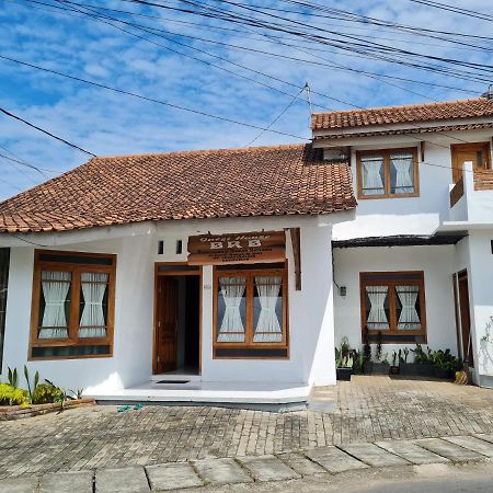 Brb Guesthouse Banyuwangi  Exterior foto